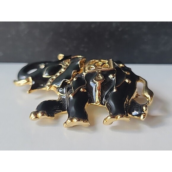 Elephant Shaped Black Enamel Rhinestone Eye Gold Tone Brooch Vintage - Picture 5 of 10